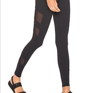 Strut This Holden Legging